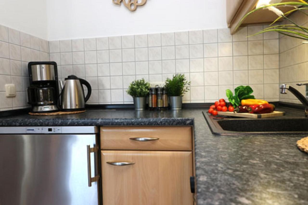 App Dreimaster Apartment Аренсхоп Екстериор снимка