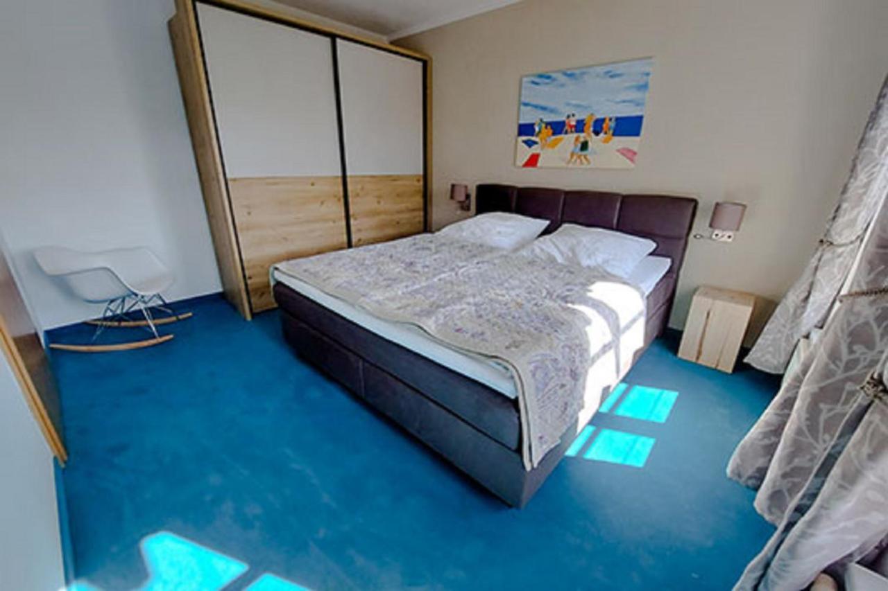 App Dreimaster Apartment Аренсхоп Екстериор снимка