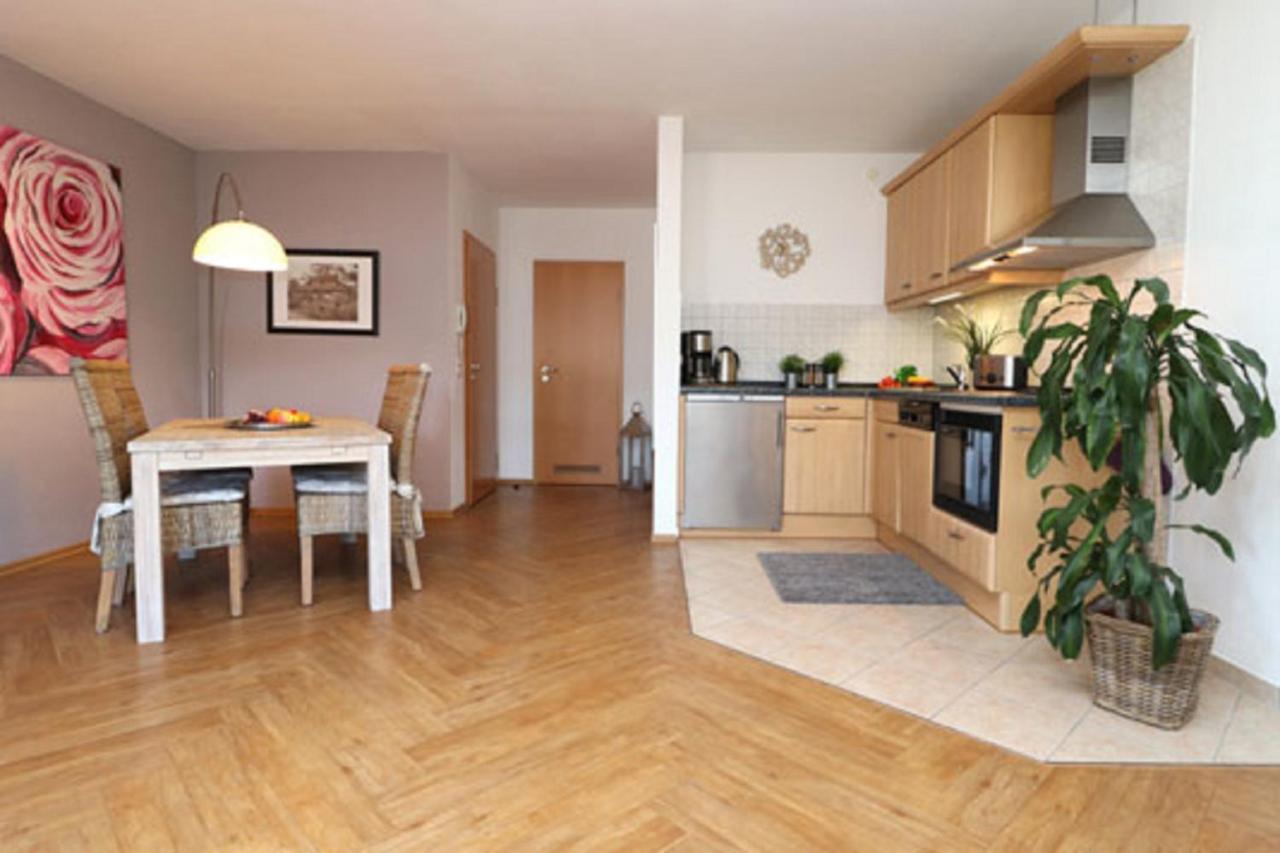 App Dreimaster Apartment Аренсхоп Екстериор снимка